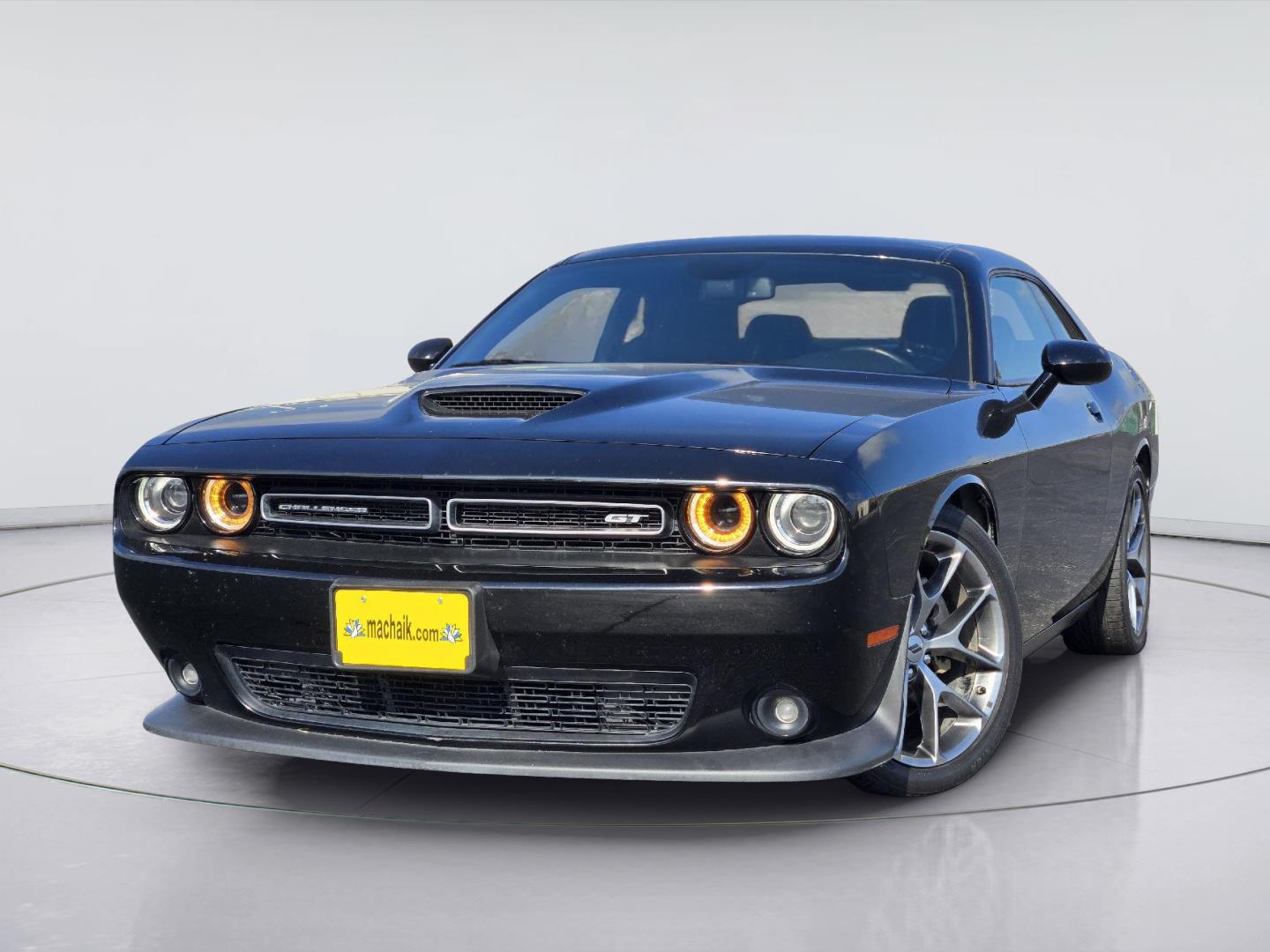 Pitch Black Clearcoat 2022 Dodge Challenger Coupe Rear-Wheel Drive 8-Speed Automatic