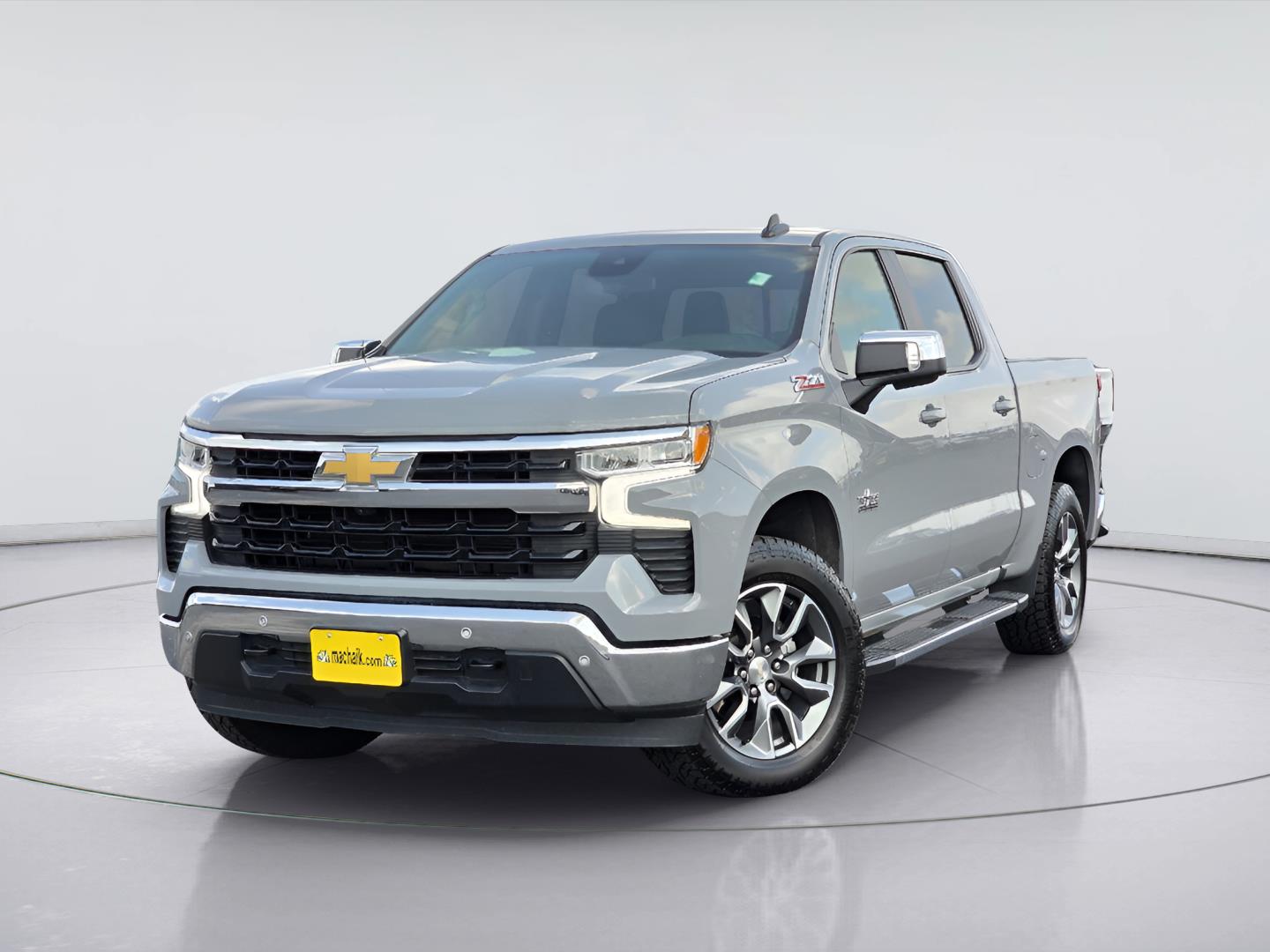 Slate Gray Metallic 2024 Chevrolet Silverado 1500 Pickup Truck Four-Wheel Drive Automatic