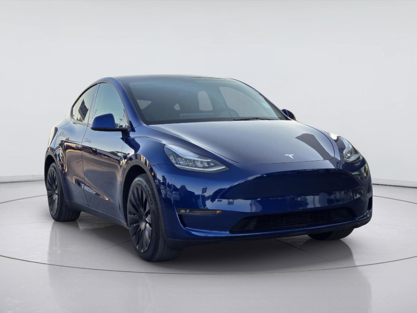 2023 Tesla Model Y Long Range - 2