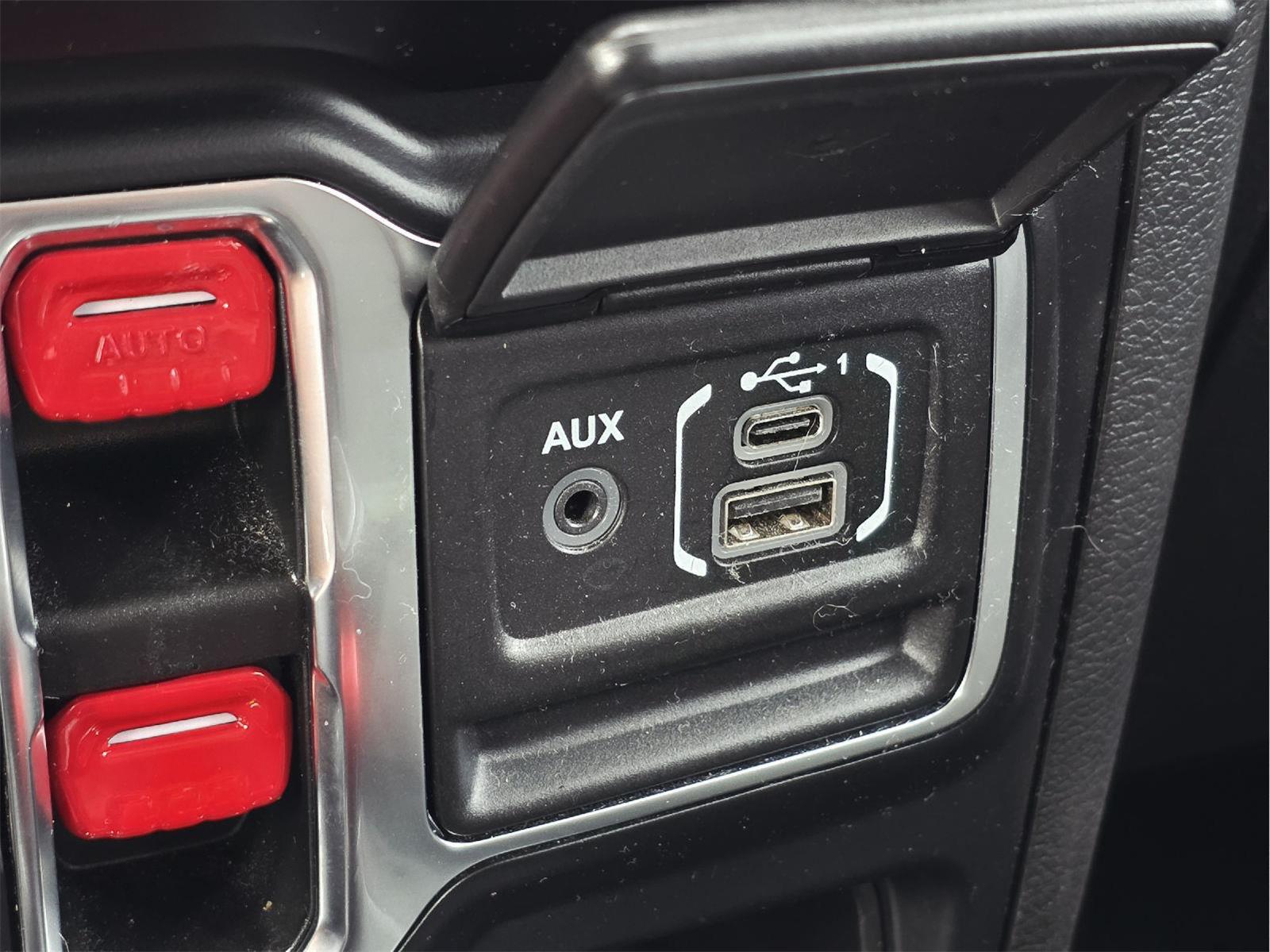 2022 Jeep Gladiator Willys at Turner Chevrolet
