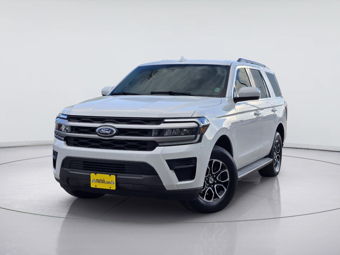2022 Ford Expedition XLT at Friendly Ford Crosby