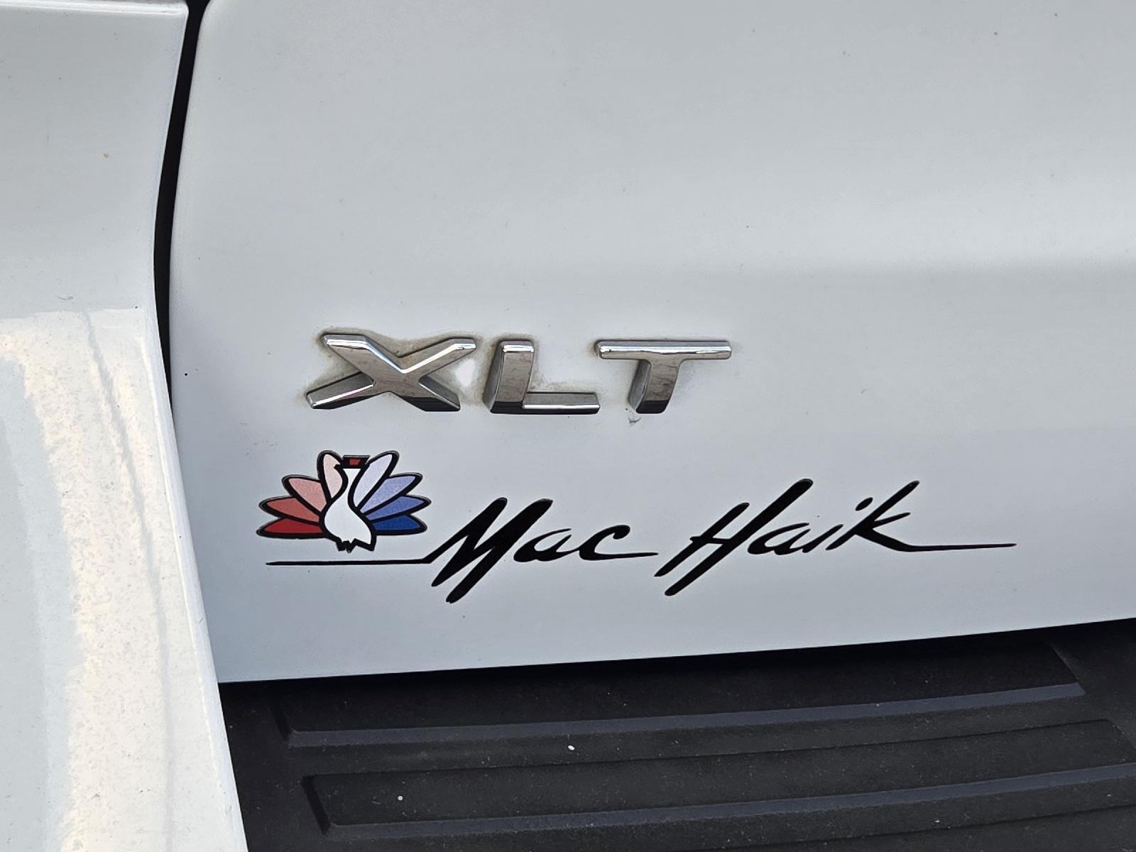 2022 Ford Expedition XLT at Friendly Ford Crosby