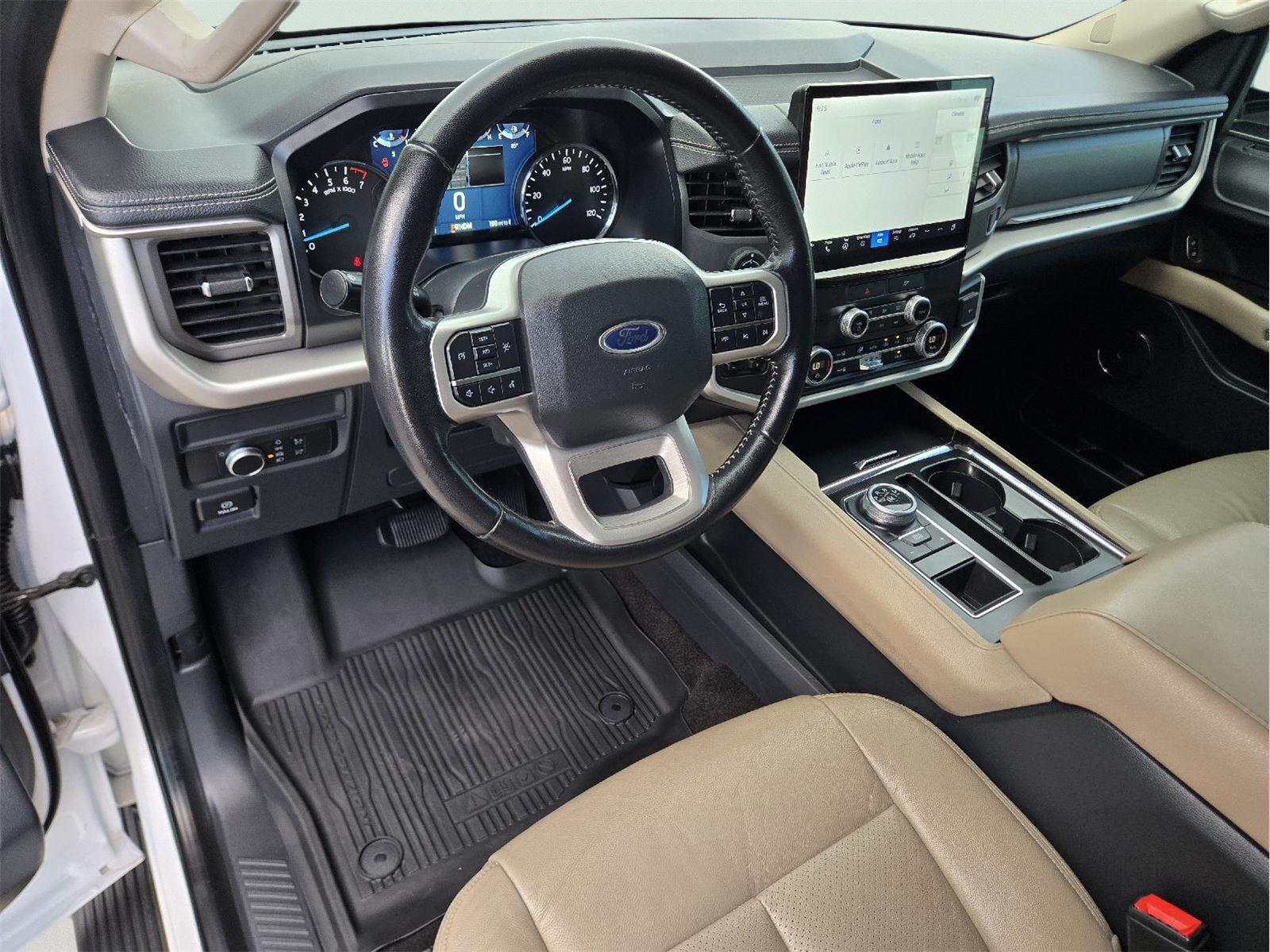 2022 Ford Expedition XLT at Friendly Ford Crosby