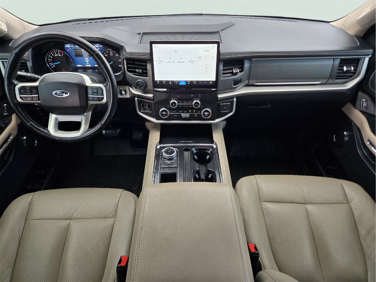 2022 Ford Expedition XLT at Friendly Ford Crosby