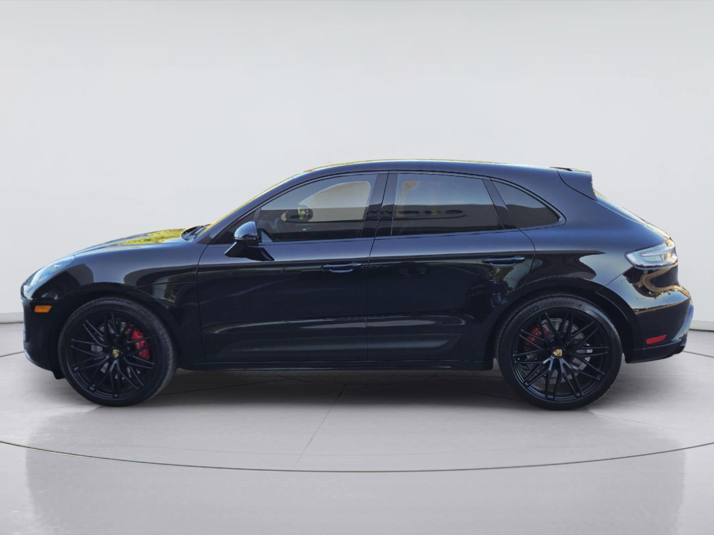 2023 Porsche Macan GTS - 6