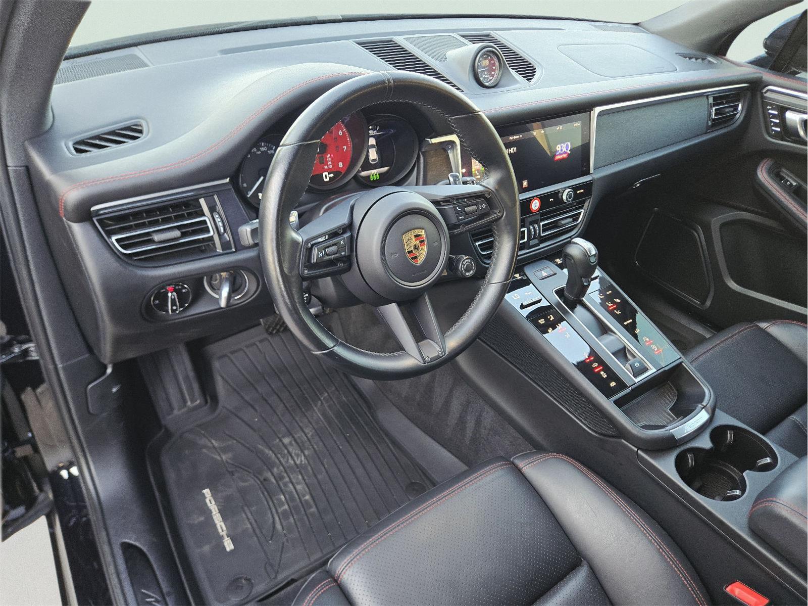2023 Porsche Macan GTS - 8