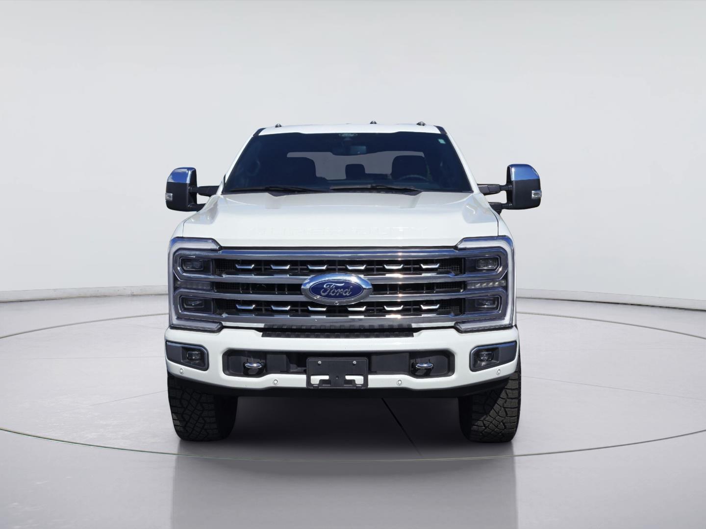 2024 Ford Super Duty F-250 photo 2 of 36