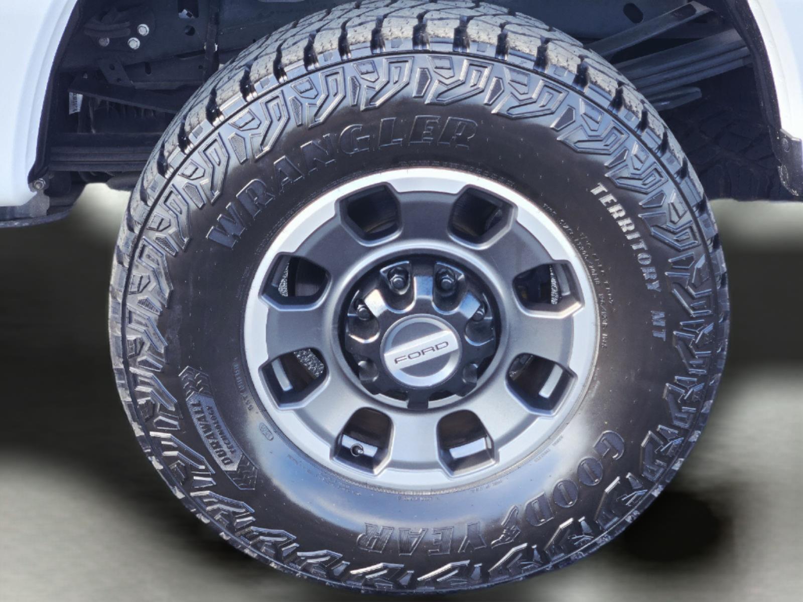 2024 Ford Super Duty F-250 photo 8 of 36