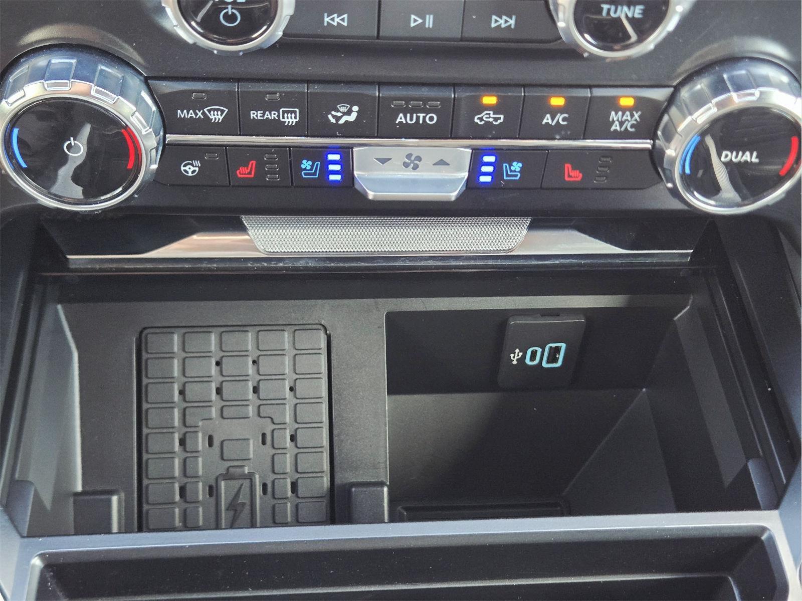 2024 Ford Super Duty F-250 photo 27 of 36