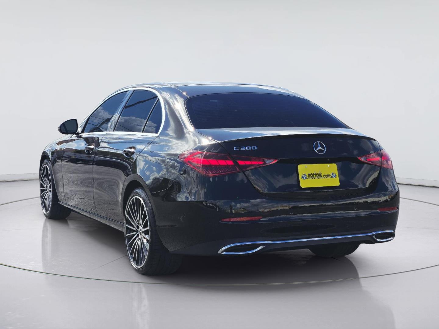 2026 Mercedes-Benz C-Class photo 6 of 37