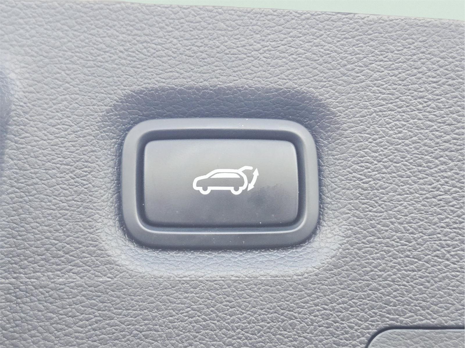 2022 Hyundai Santa Fe Limited at HGreg Houston