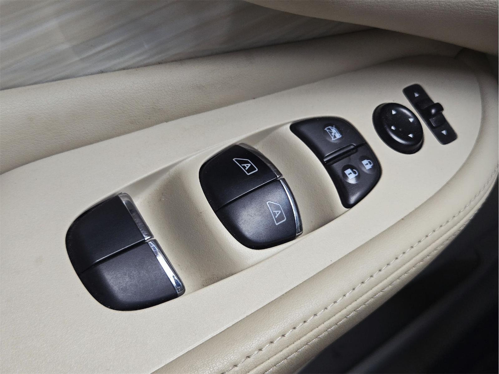 2016 Nissan Murano Platinum at Honda of Clear Lake