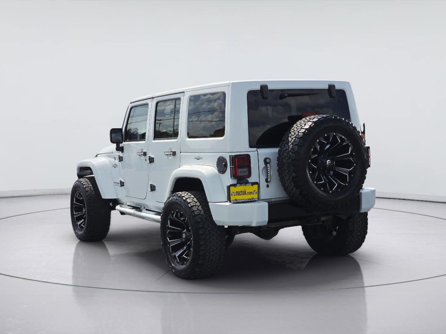2018 Jeep Wrangler JK Unlimited photo 7 of 35