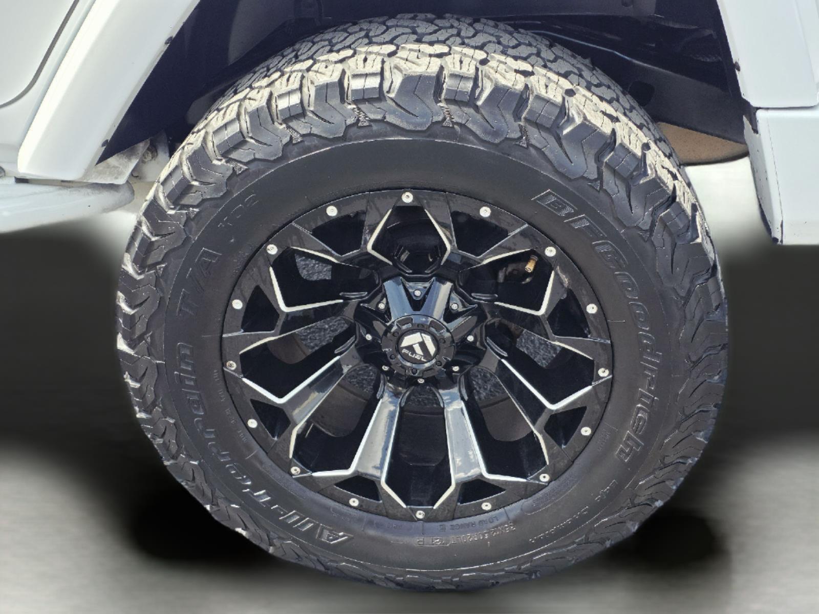 2018 Jeep Wrangler JK Unlimited photo 8 of 35