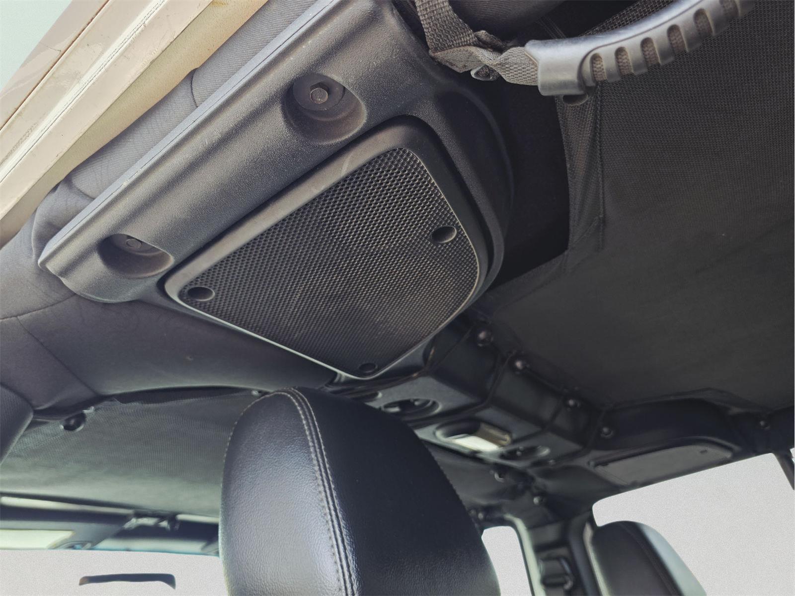 2018 Jeep Wrangler JK Unlimited photo 22 of 35