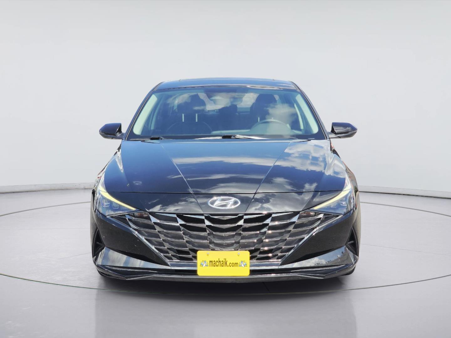 2023 Hyundai Elantra photo 2 of 38