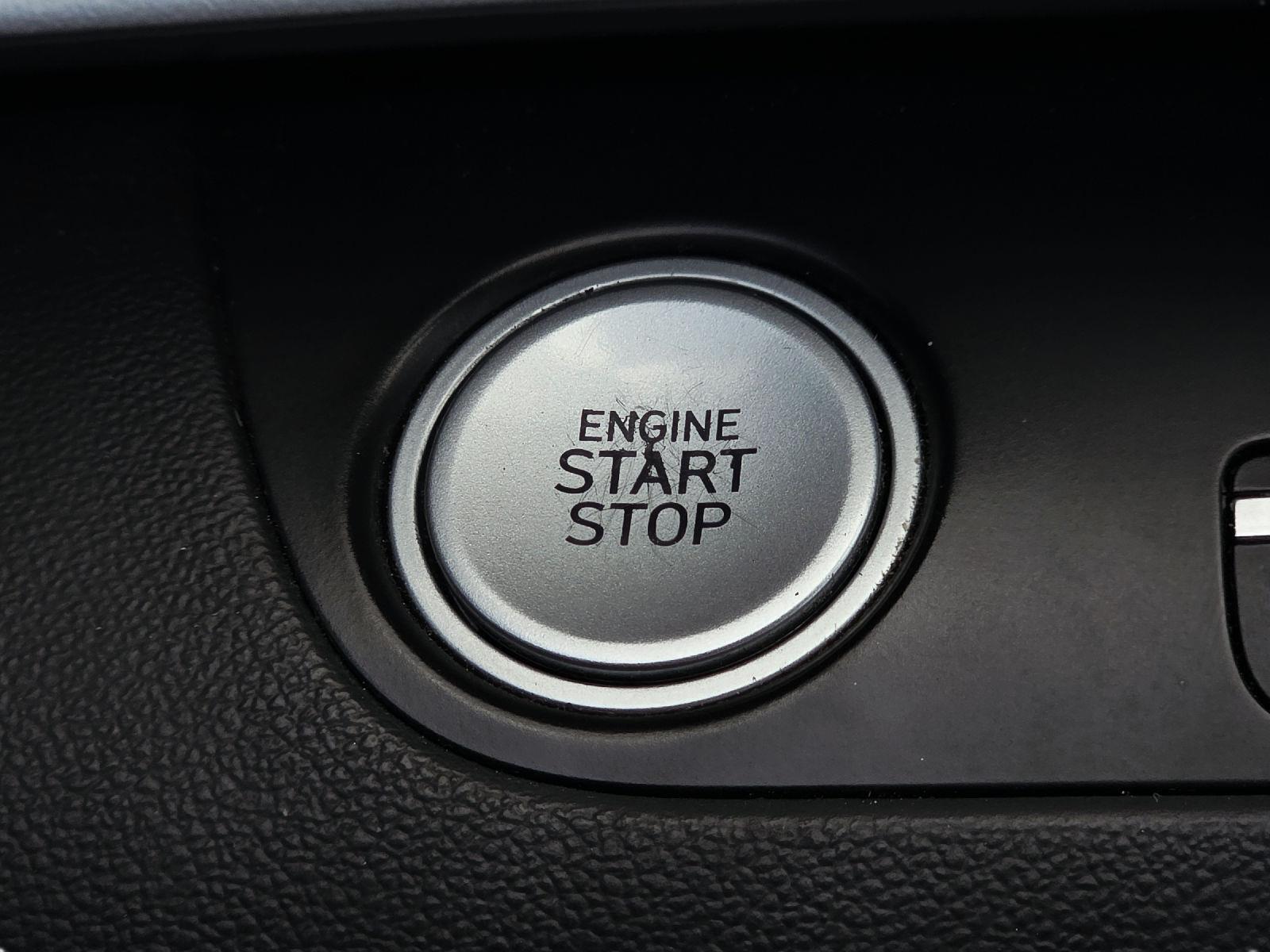 2023 Hyundai Elantra photo 36 of 38