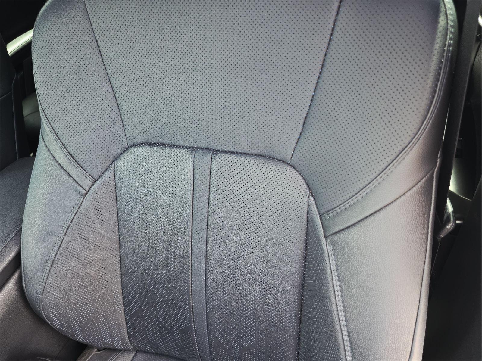2025 Toyota Camry photo 15 of 35