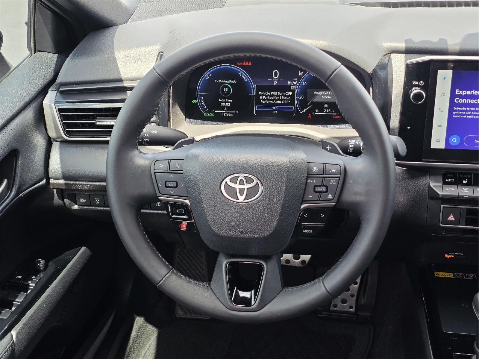 2025 Toyota Camry photo 26 of 35