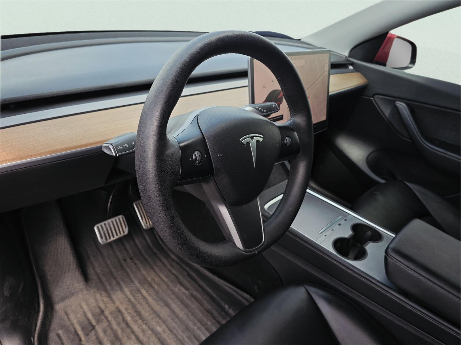 2022 TESLA MODEL Y - 11