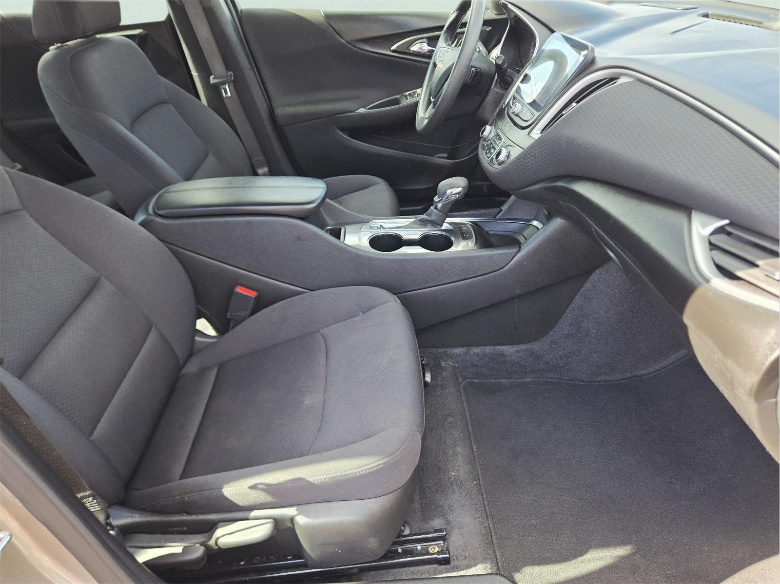 2025 Chevrolet Malibu LT at Robbins Nissan