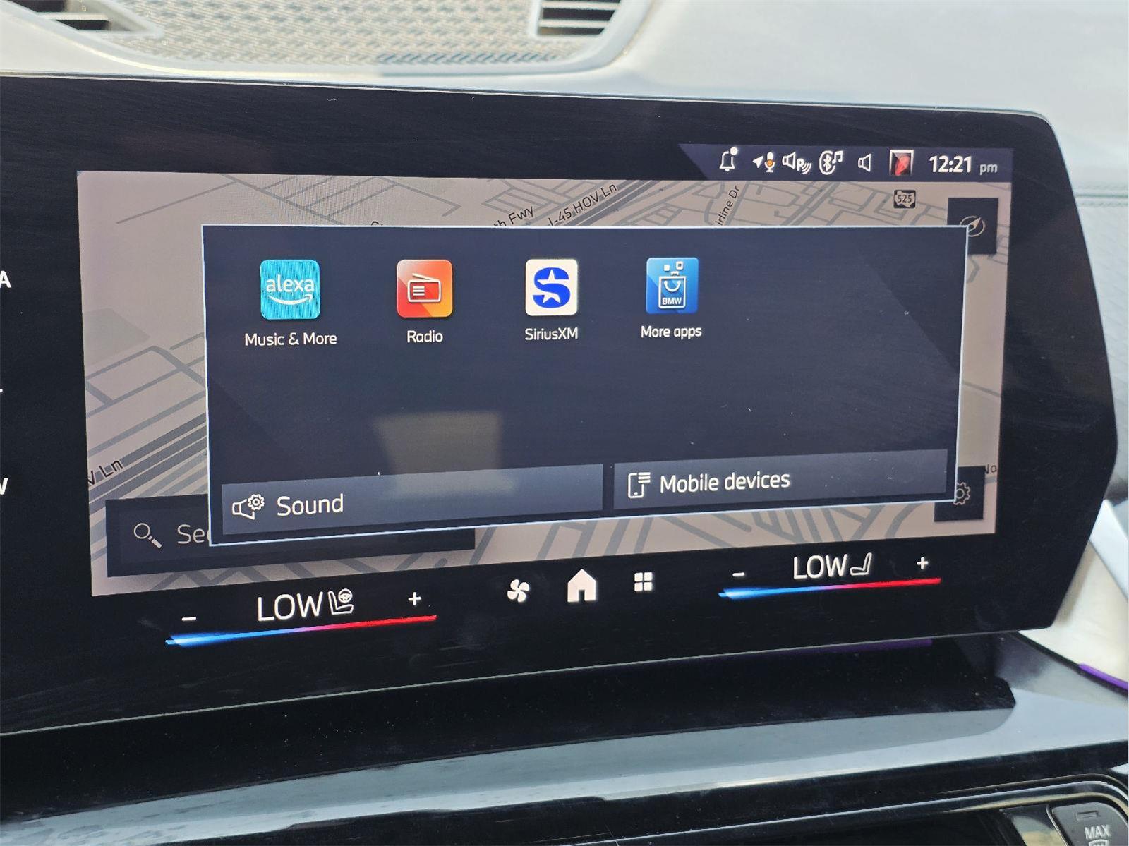2025 BMW X2 photo 27 of 35