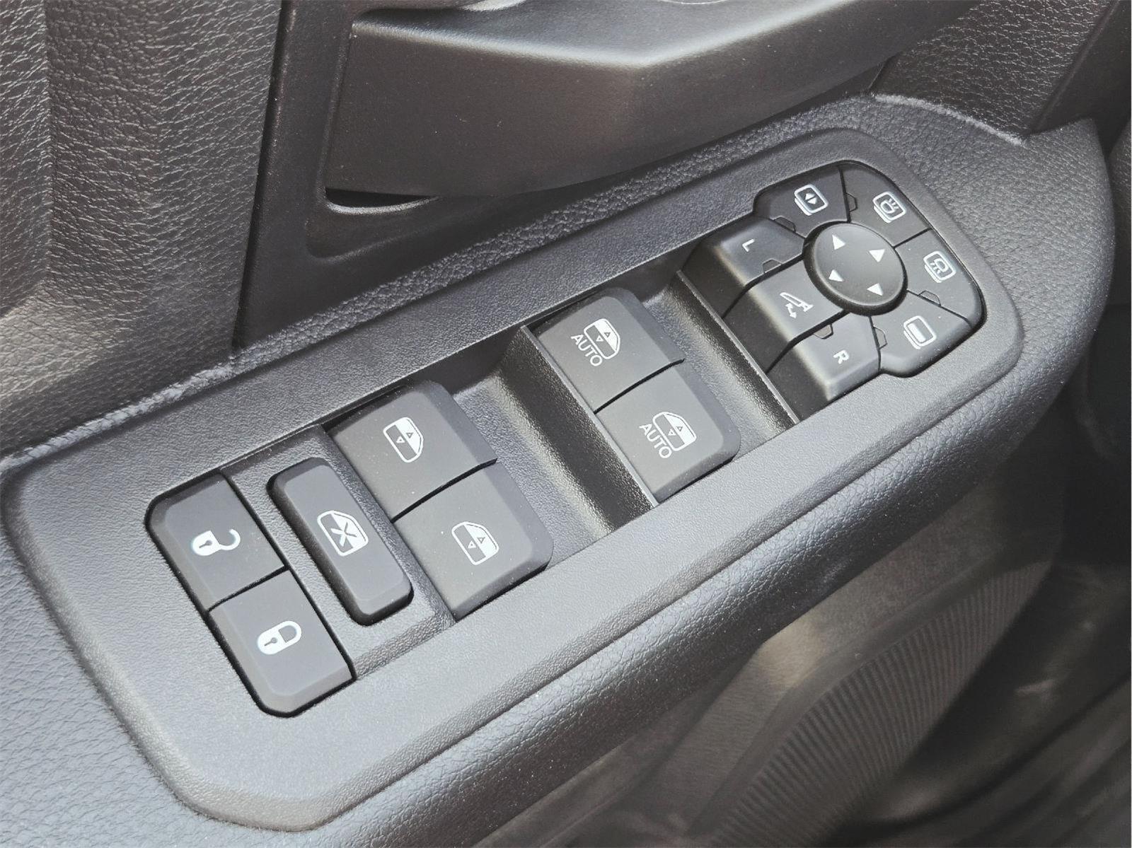 2027 Ram 2500 photo 15 of 15