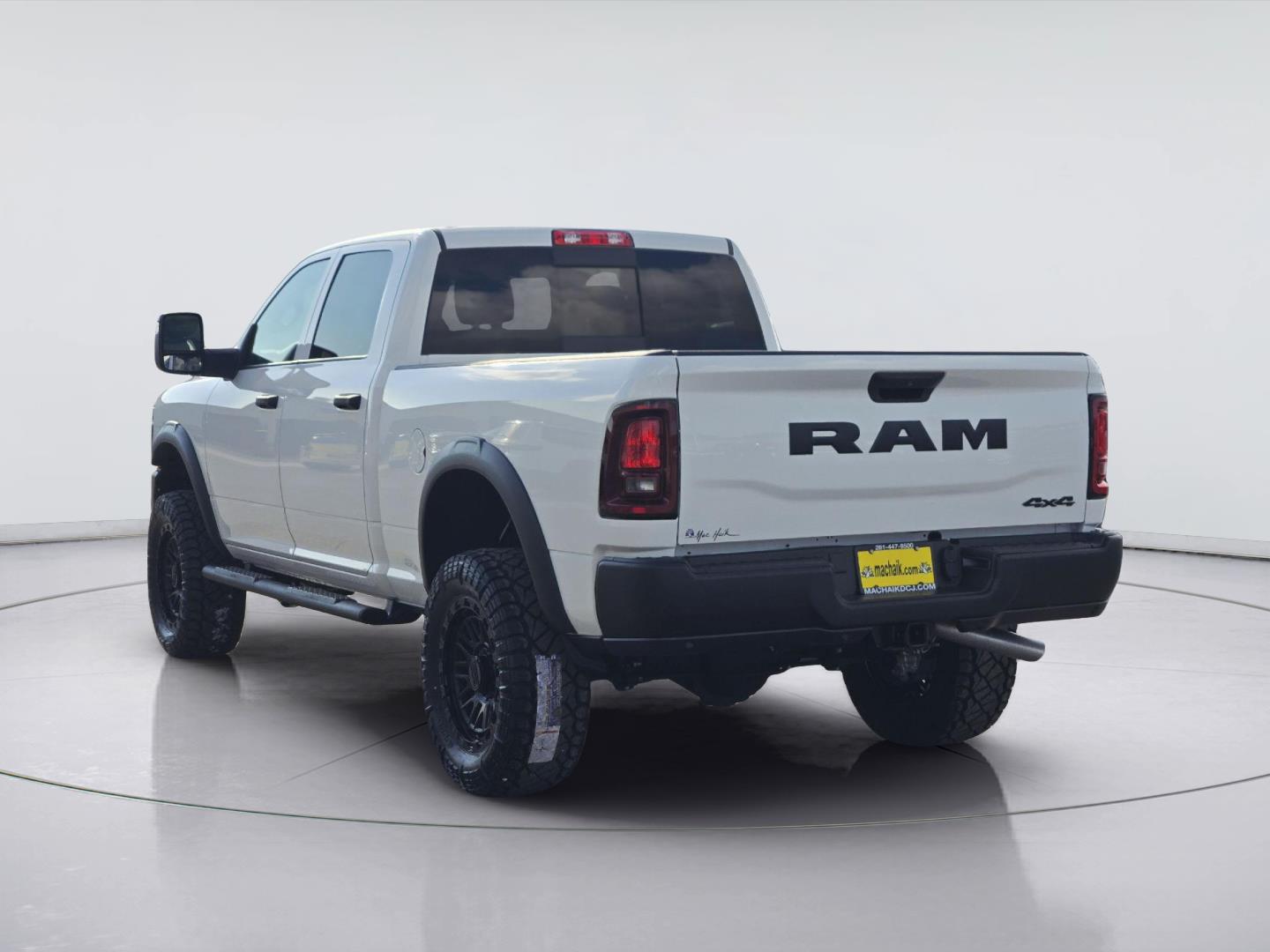 2026 Ram 2500 photo 4 of 15