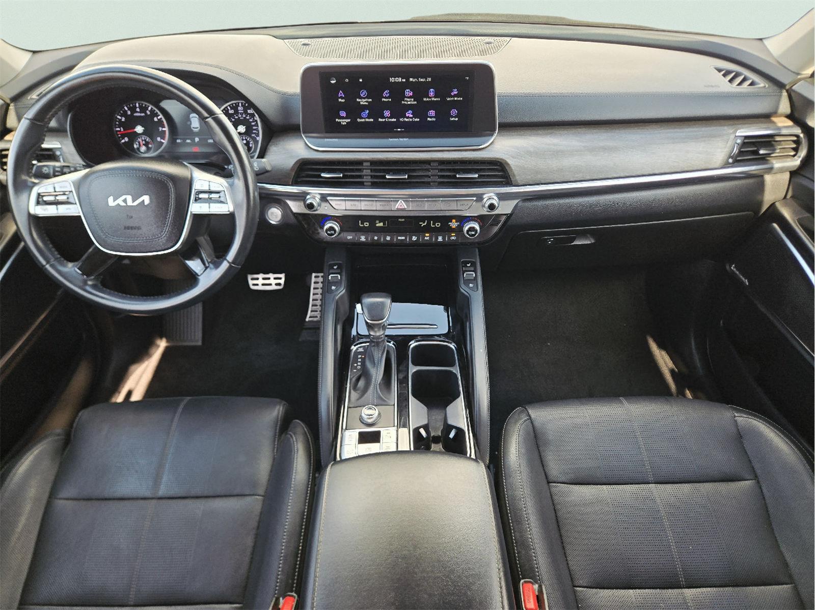 2022 Kia Telluride photo 10 of 35
