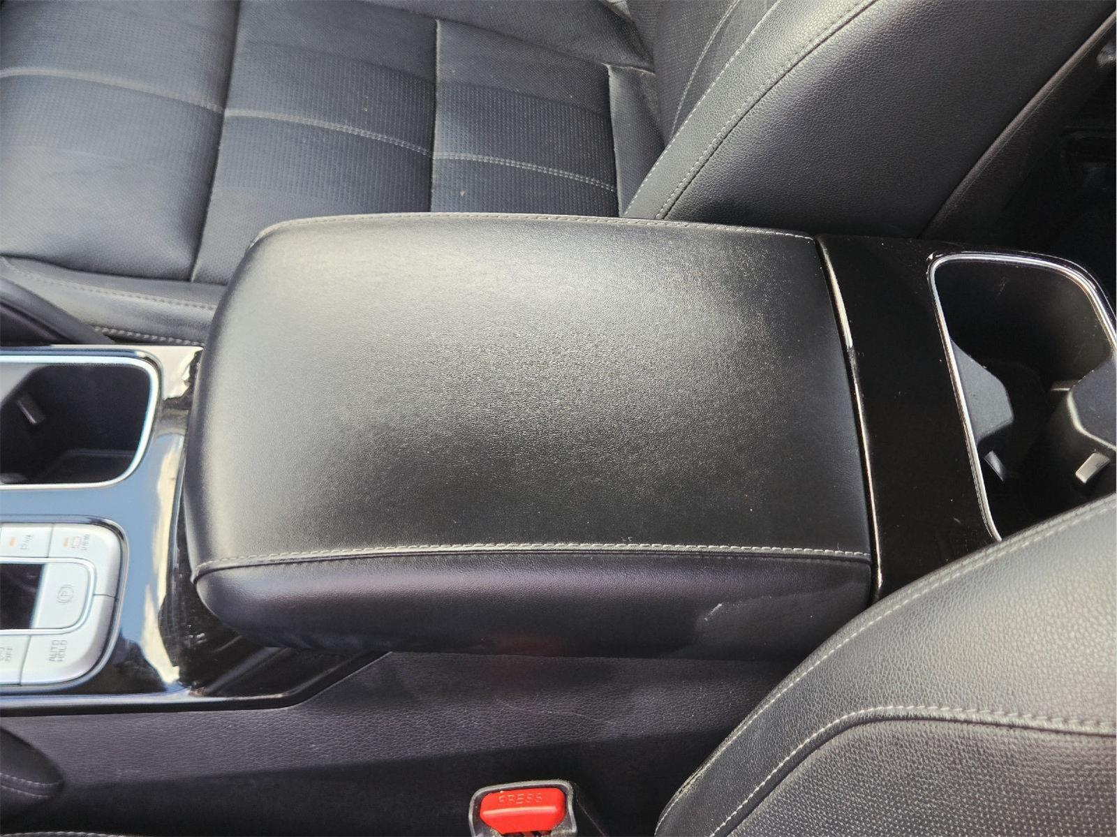 2022 Kia Telluride photo 13 of 35
