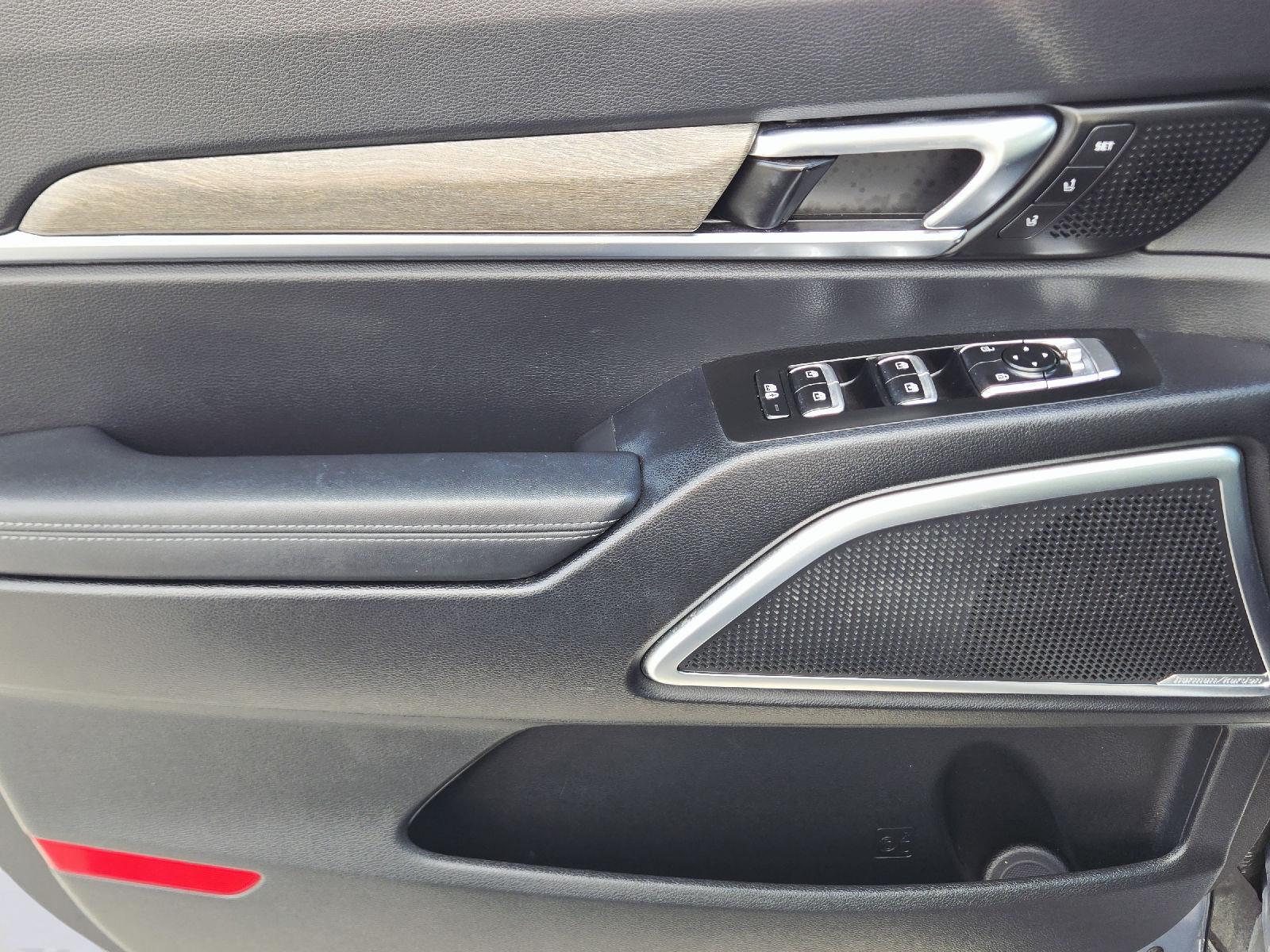 2022 Kia Telluride photo 16 of 35