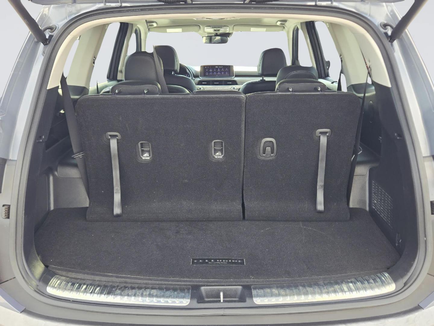 2022 Kia Telluride photo 20 of 35