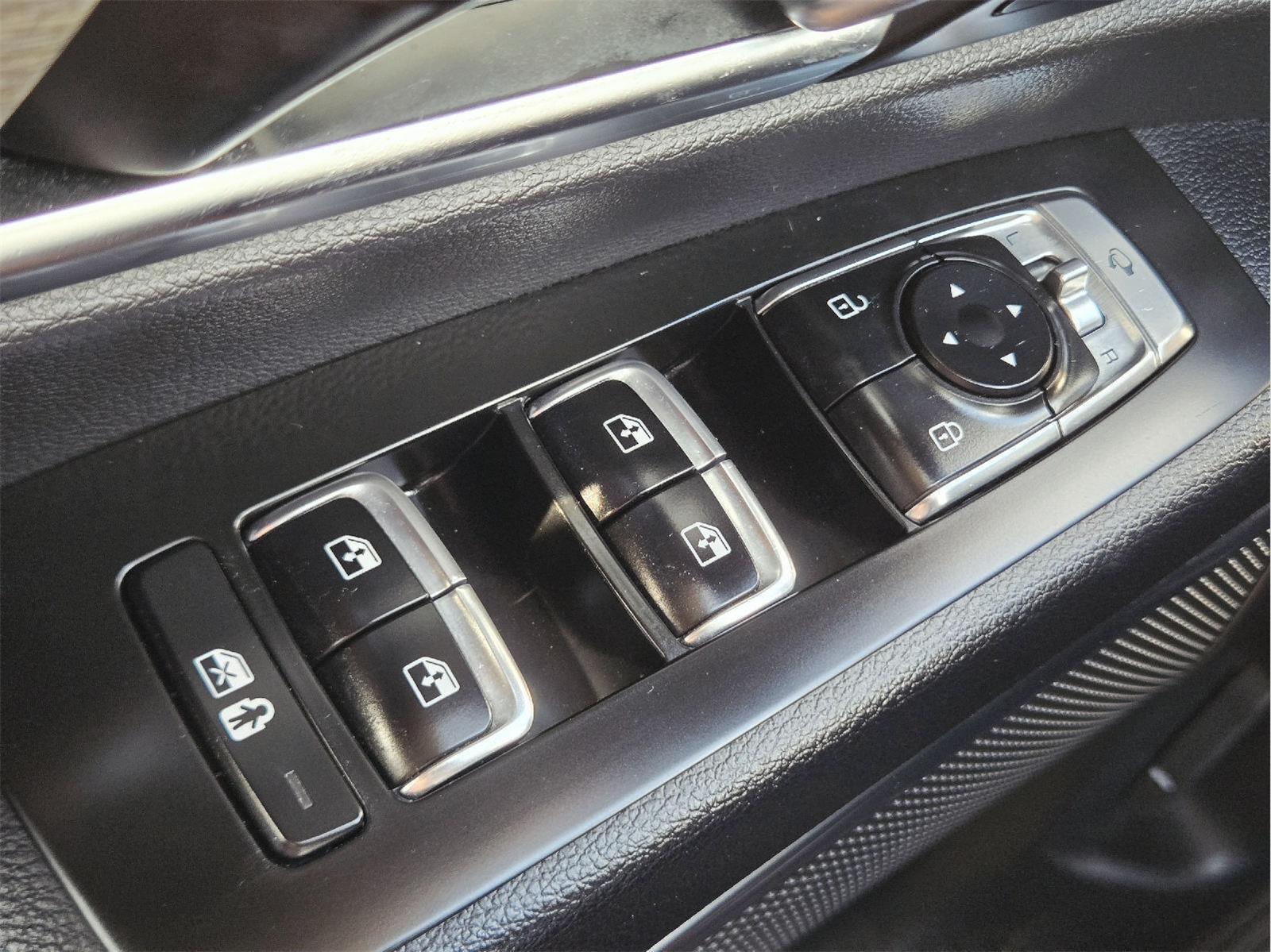 2022 Kia Telluride photo 33 of 35