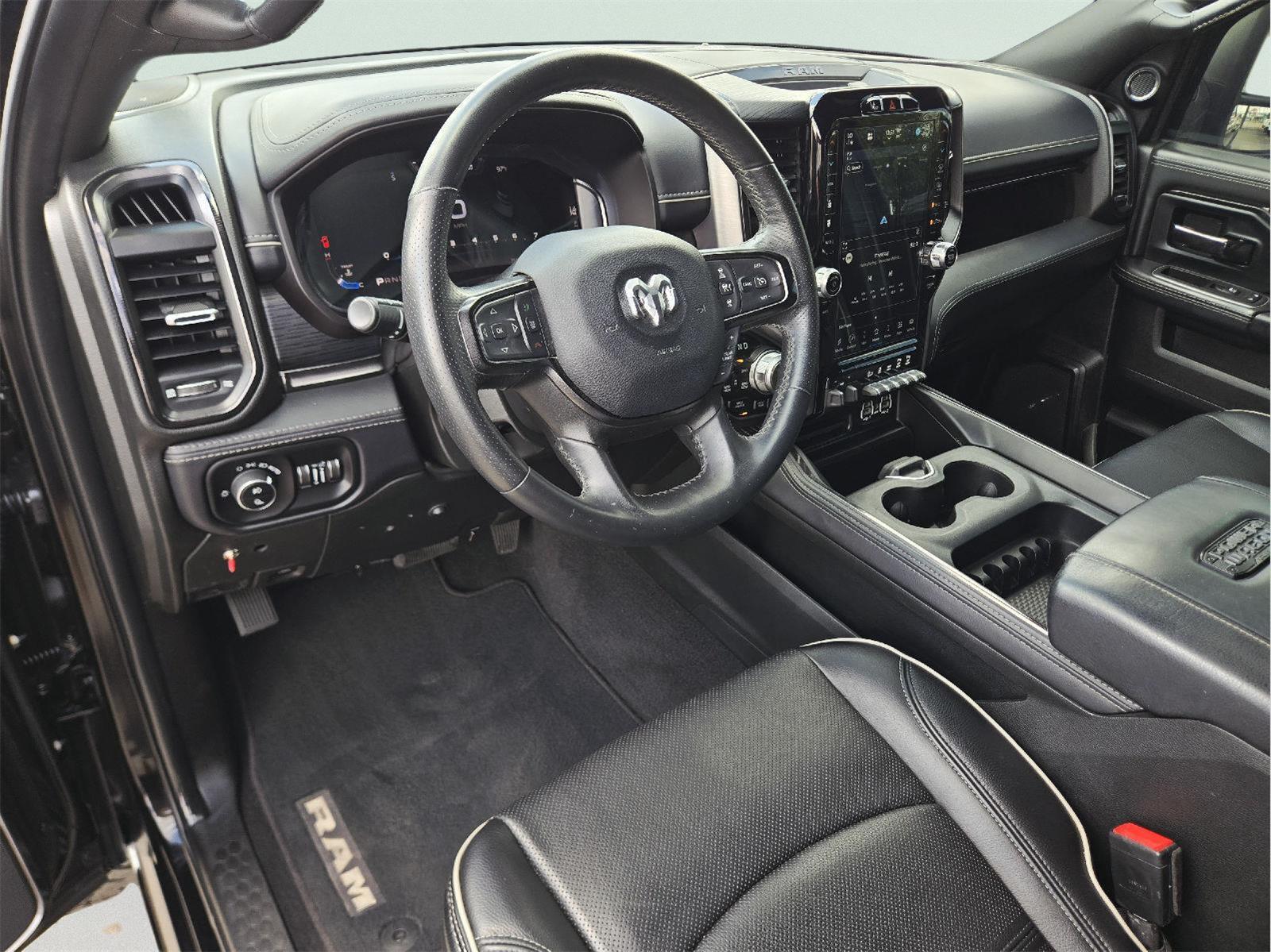 2023 Ram 2500 photo 12 of 36