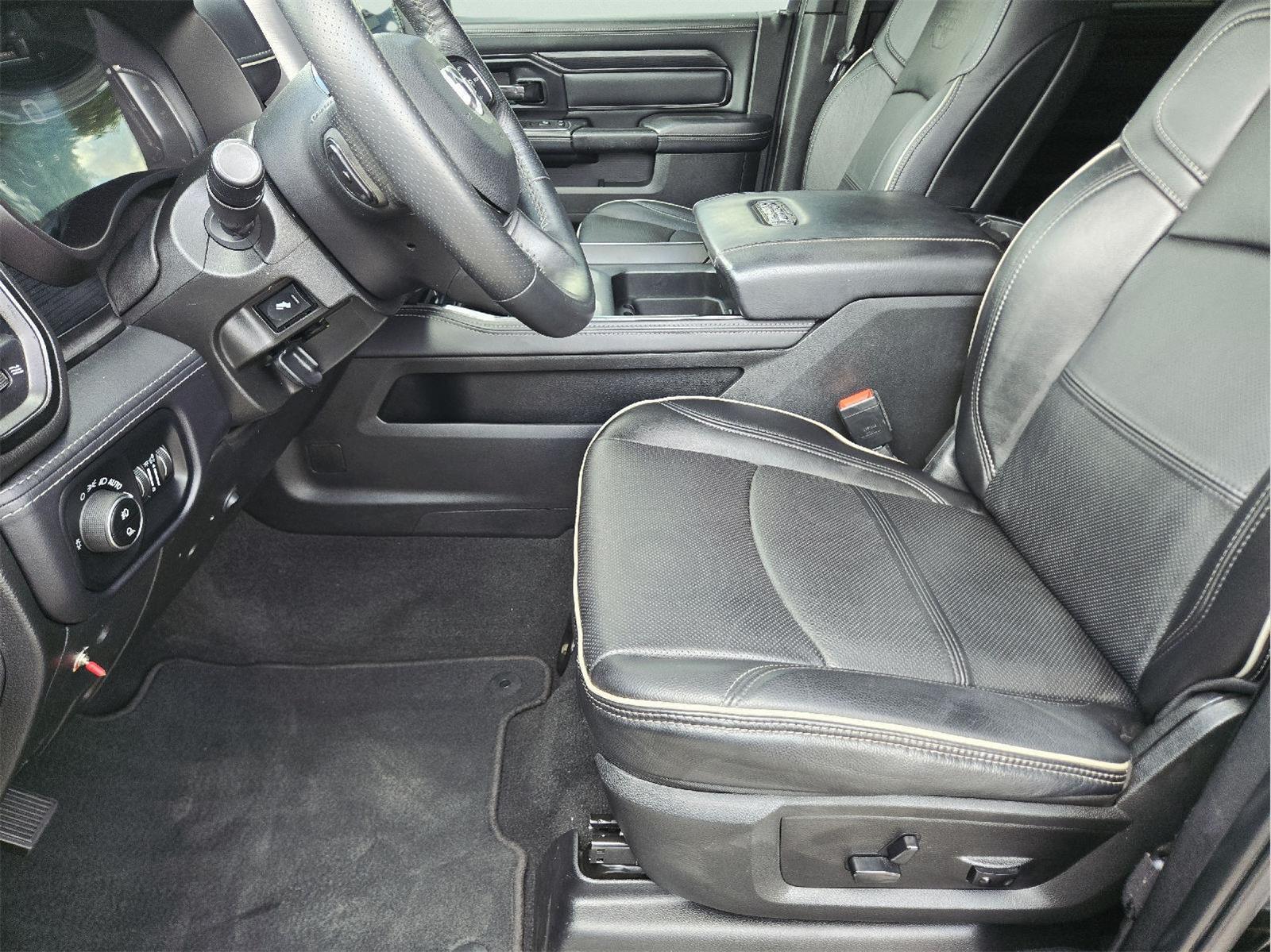 2023 Ram 2500 photo 15 of 36