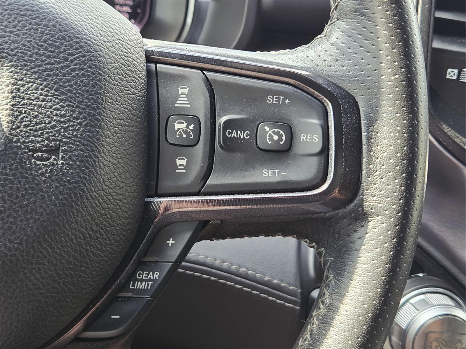2023 Ram 2500 photo 31 of 36