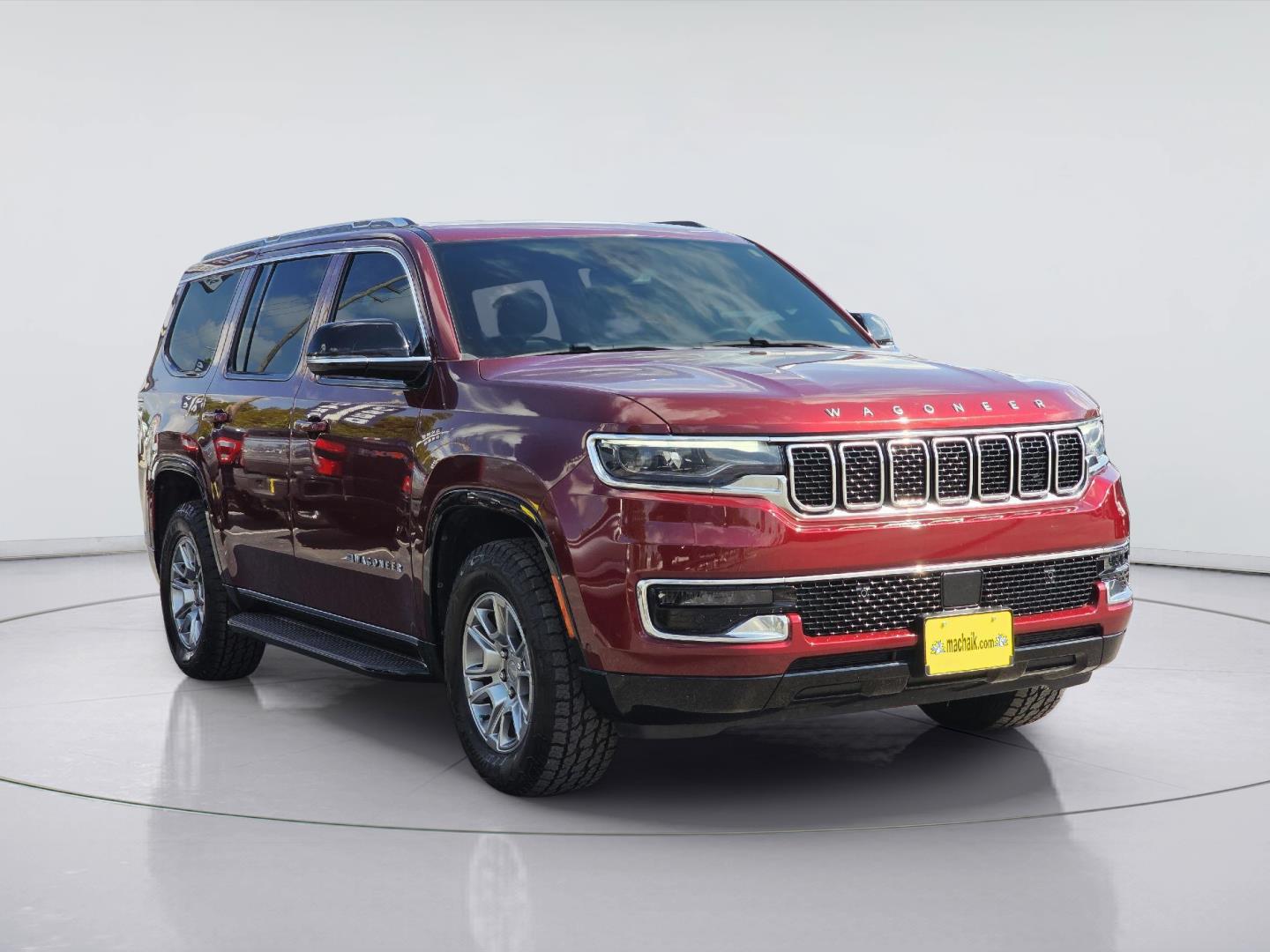 2023 Jeep Wagoneer photo 3 of 37