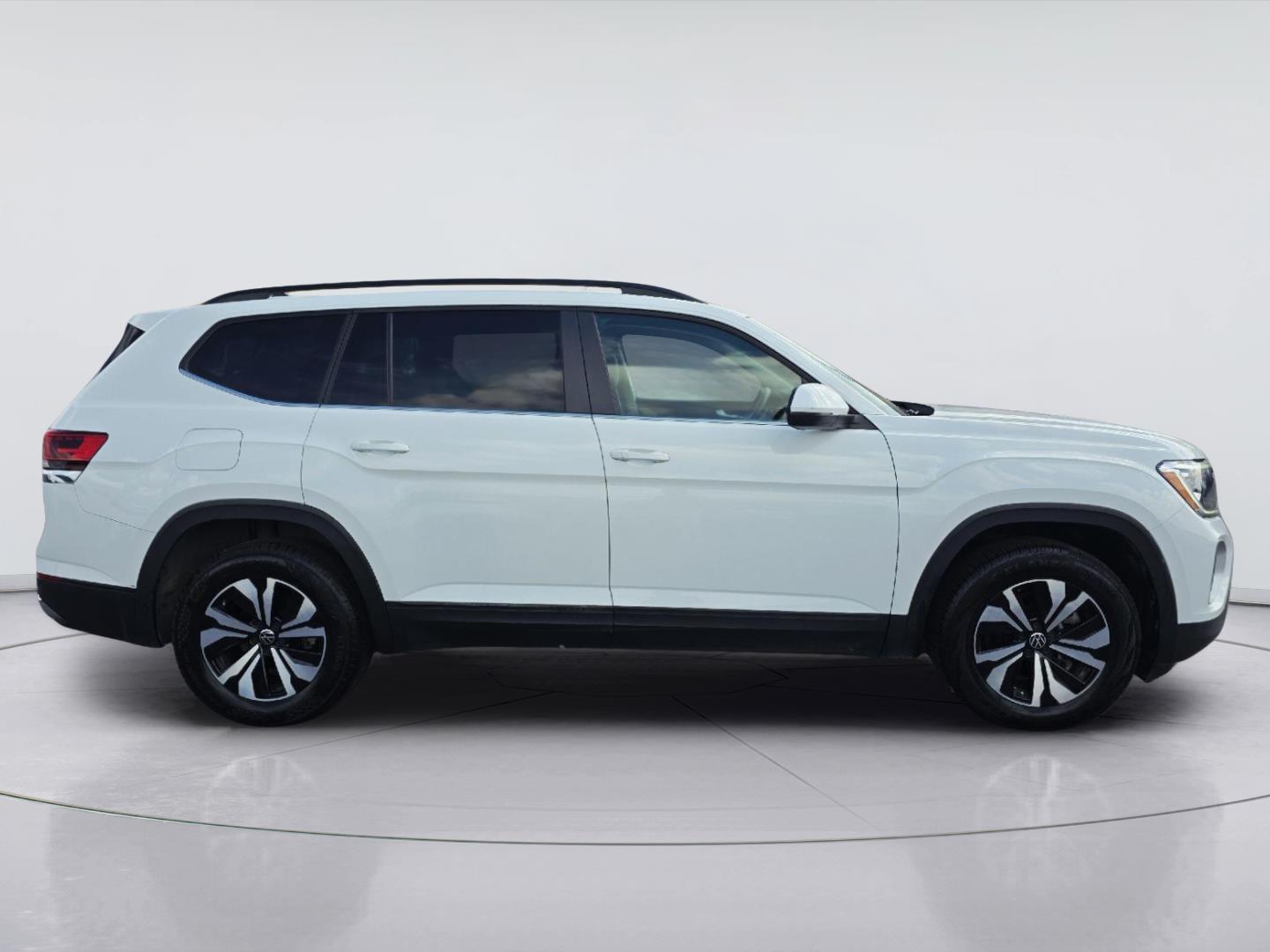 2024 Volkswagen Atlas 2.0T SE at AutoNation Chrysler Jeep Dodge Ram Spring