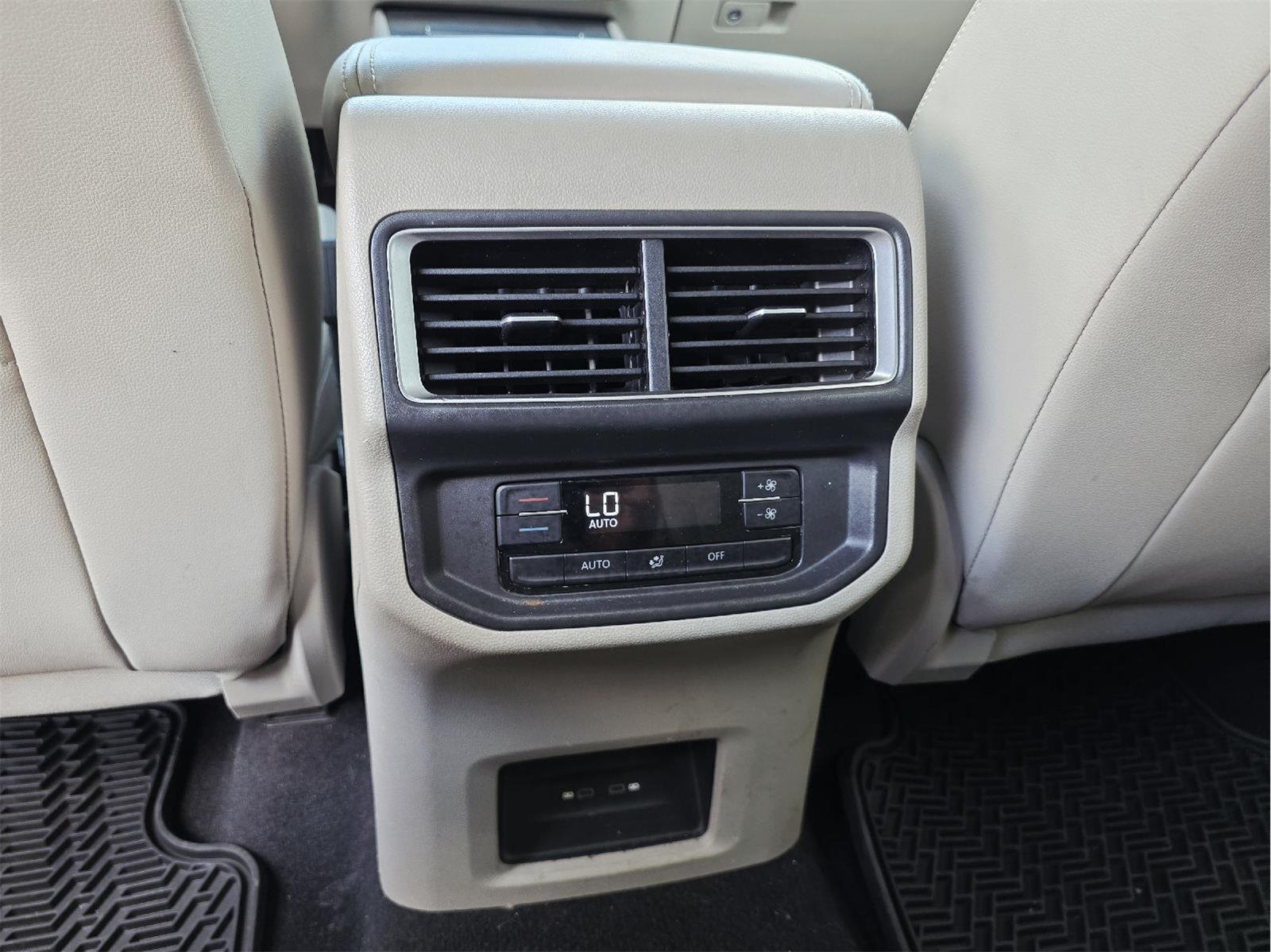 2024 Volkswagen Atlas 2.0T SE at AutoNation Chrysler Jeep Dodge Ram Spring