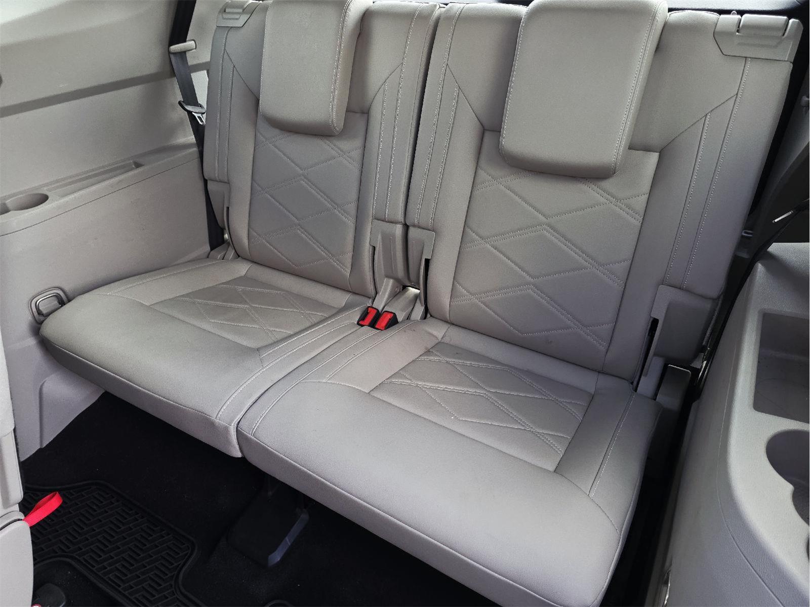 2024 Volkswagen Atlas 2.0T SE at AutoNation Chrysler Jeep Dodge Ram Spring