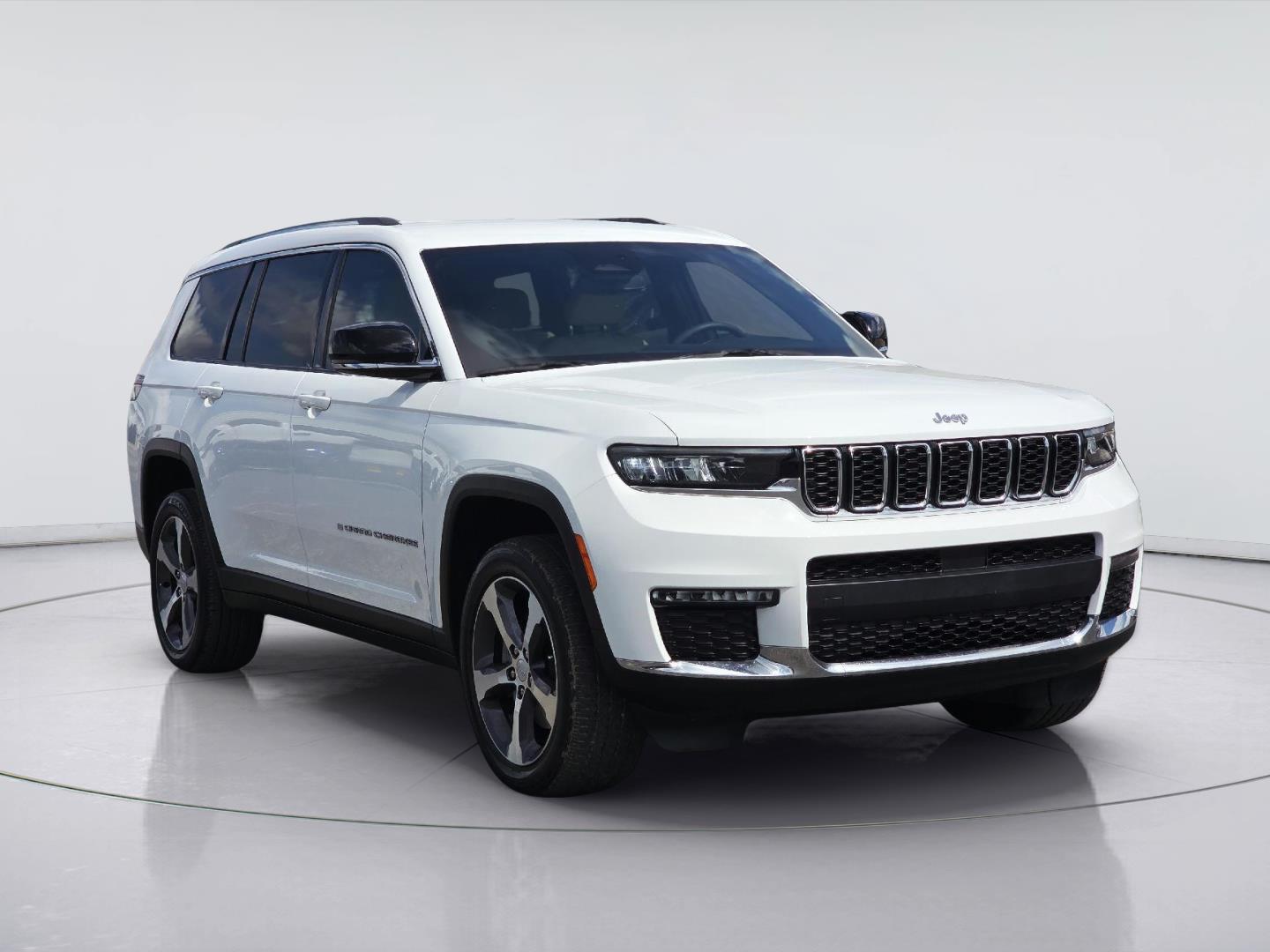 2023 Jeep Grand Cherokee L photo 3 of 35
