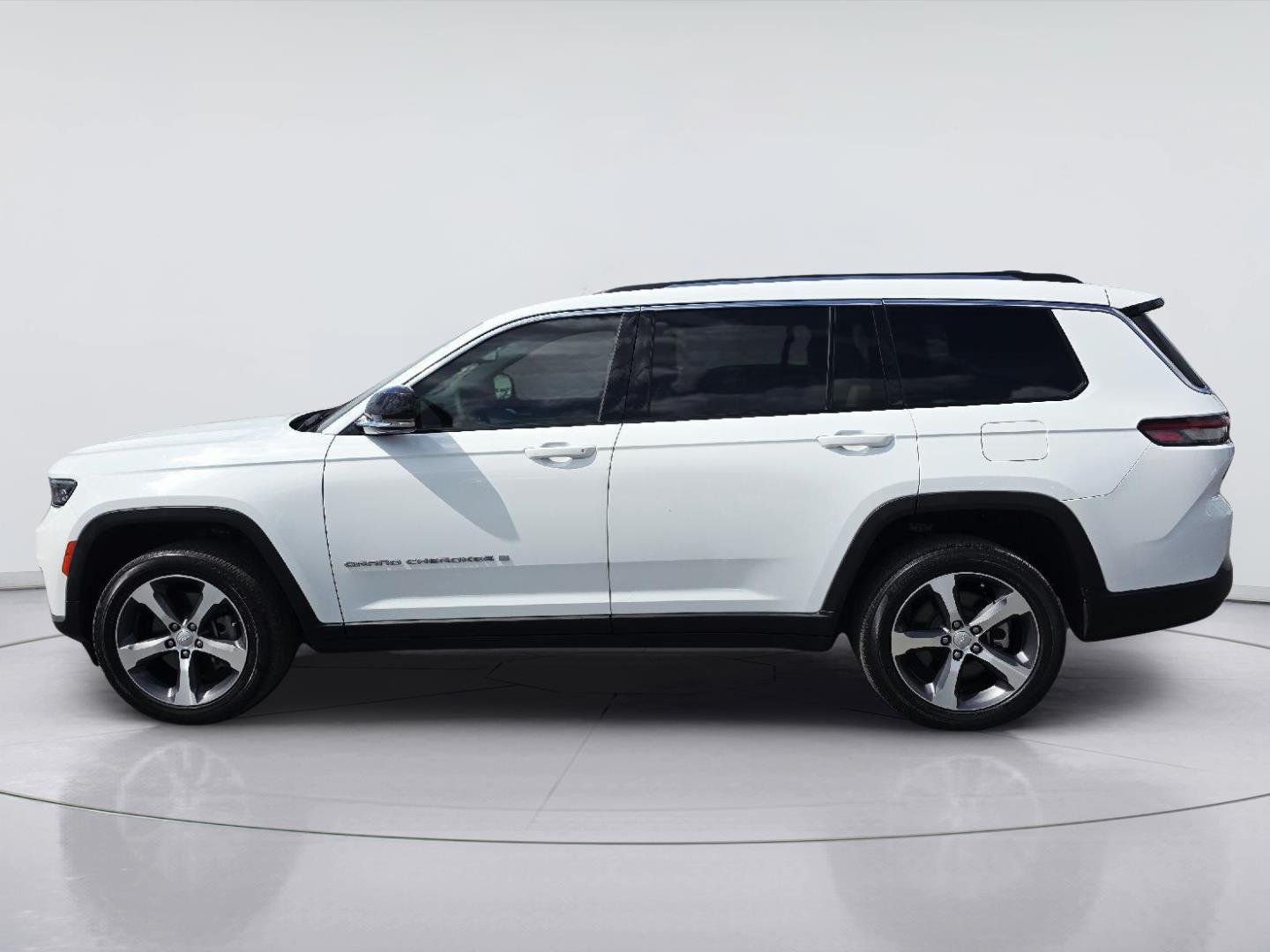 2023 Jeep Grand Cherokee L photo 7 of 35