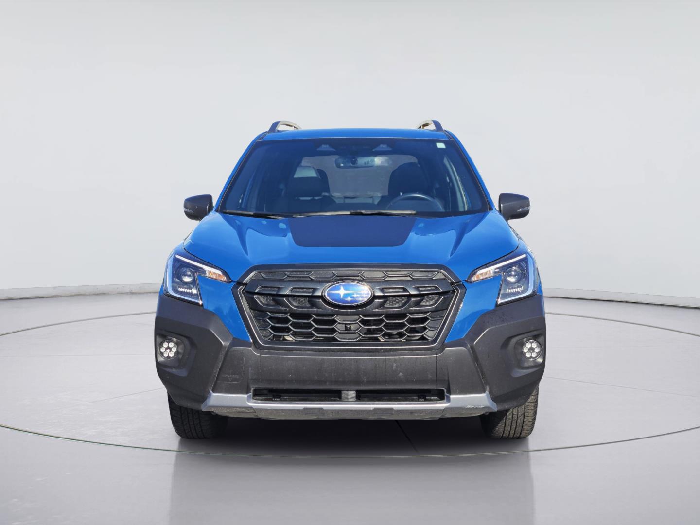 2024 Subaru Forester photo 2 of 37