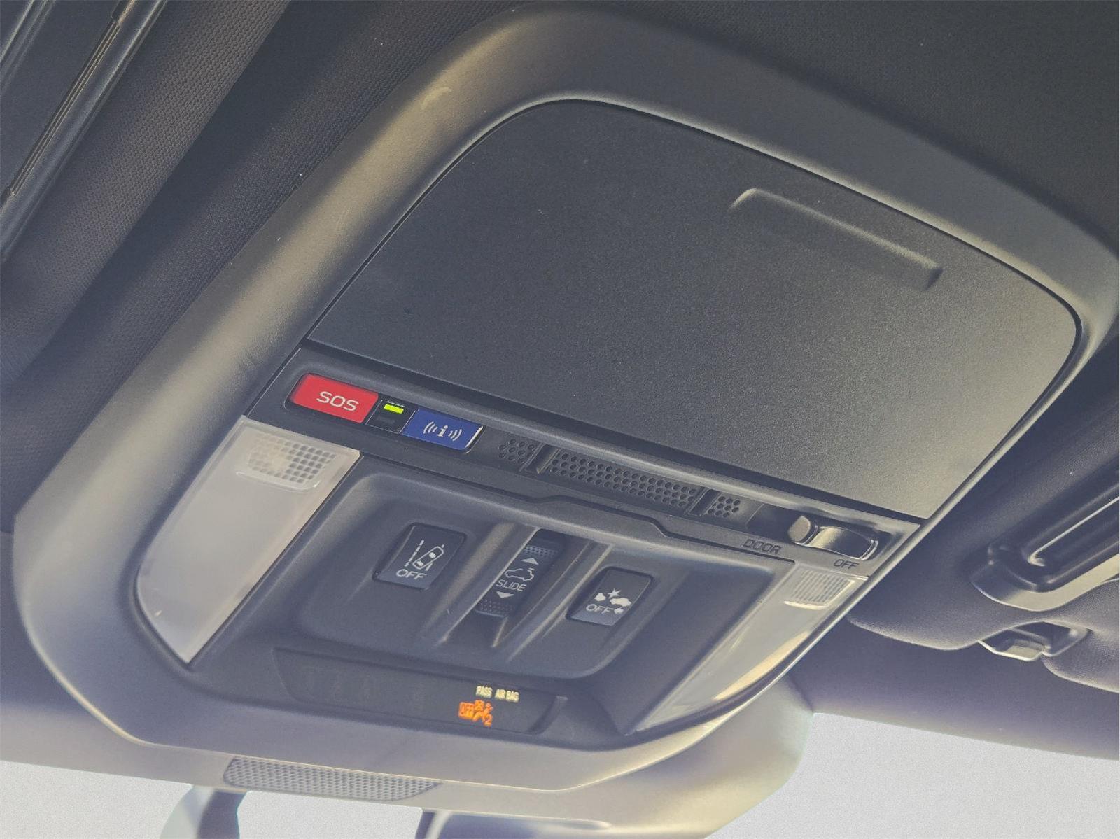2024 Subaru Forester photo 31 of 37