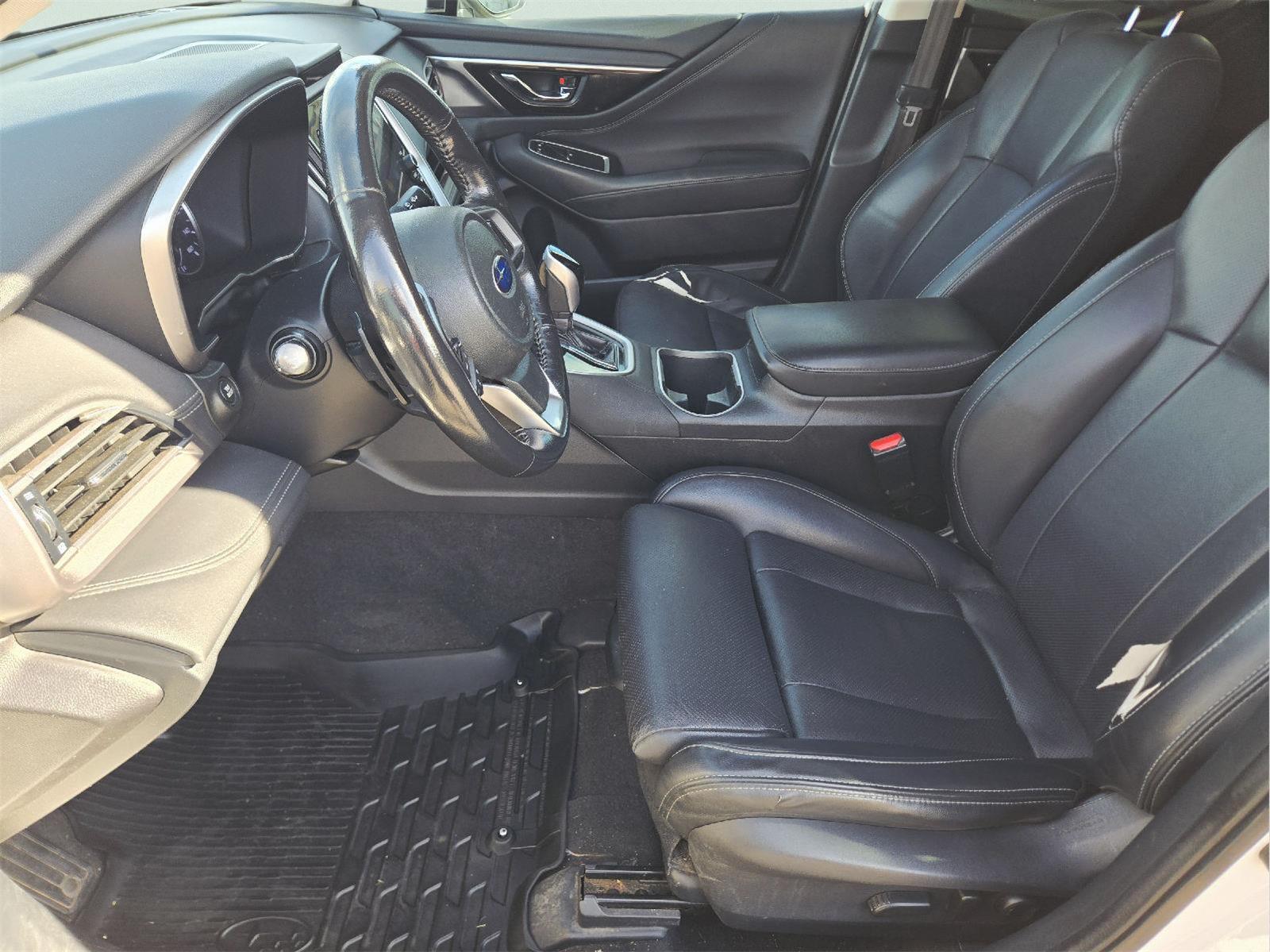 2021 Subaru Outback photo 13 of 37