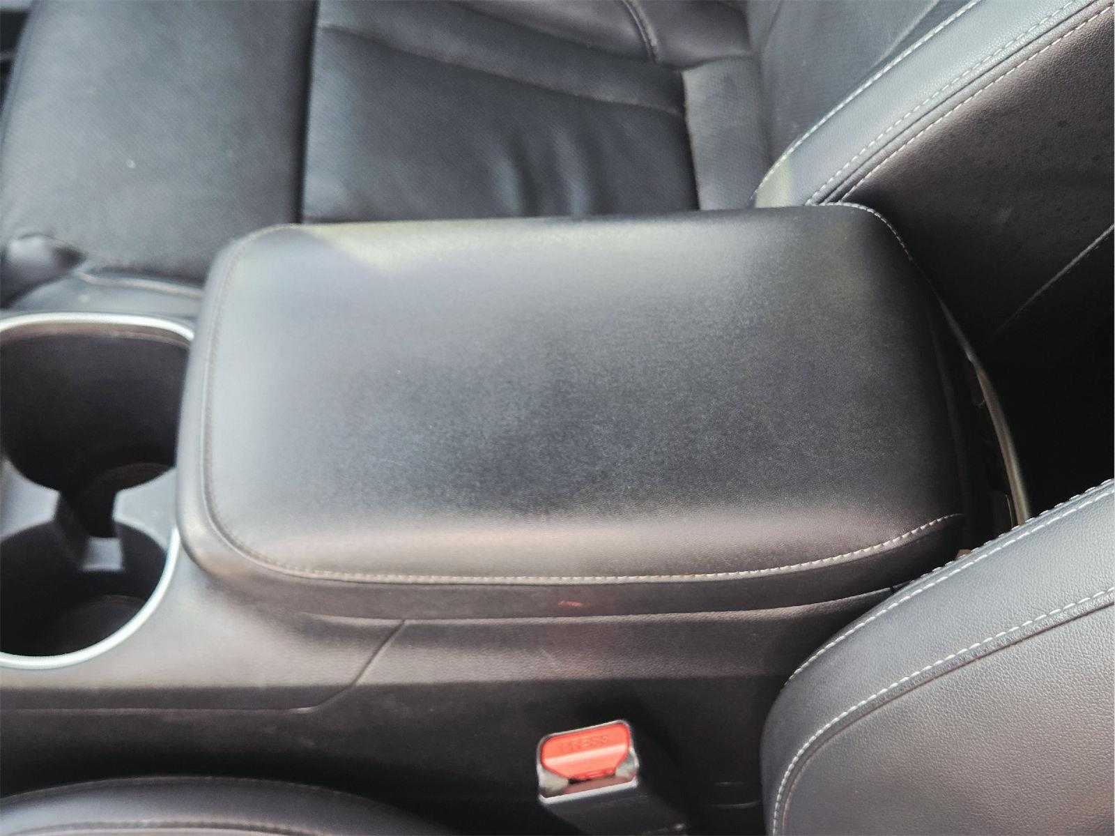 2021 Subaru Outback photo 14 of 37