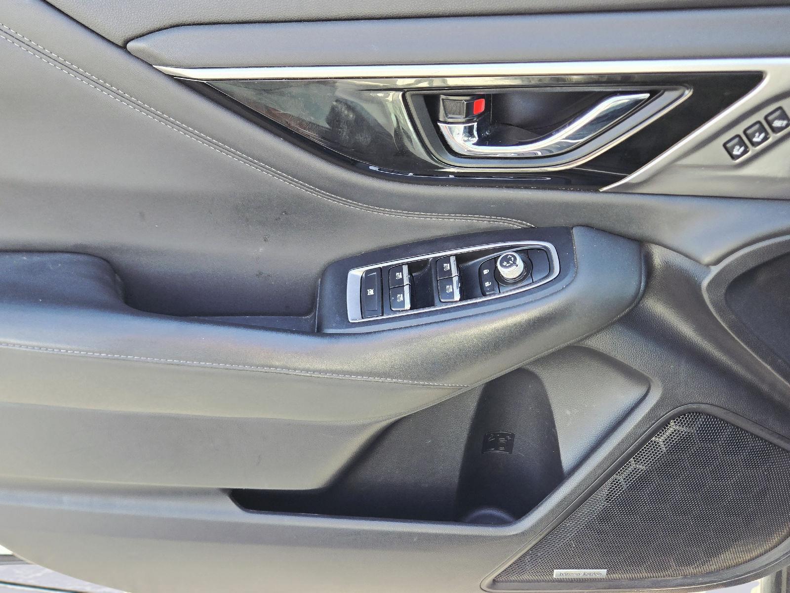 2021 Subaru Outback photo 17 of 37