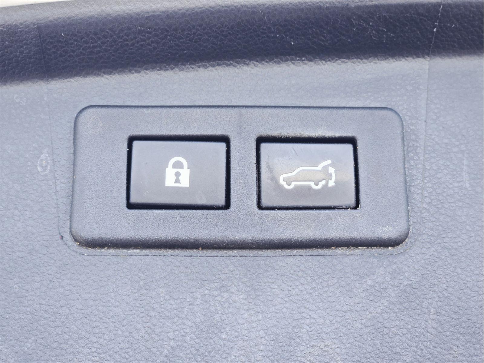 2021 Subaru Outback photo 22 of 37