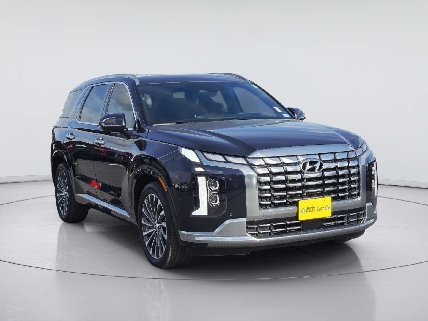 2025 Hyundai Palisade photo 3 of 37