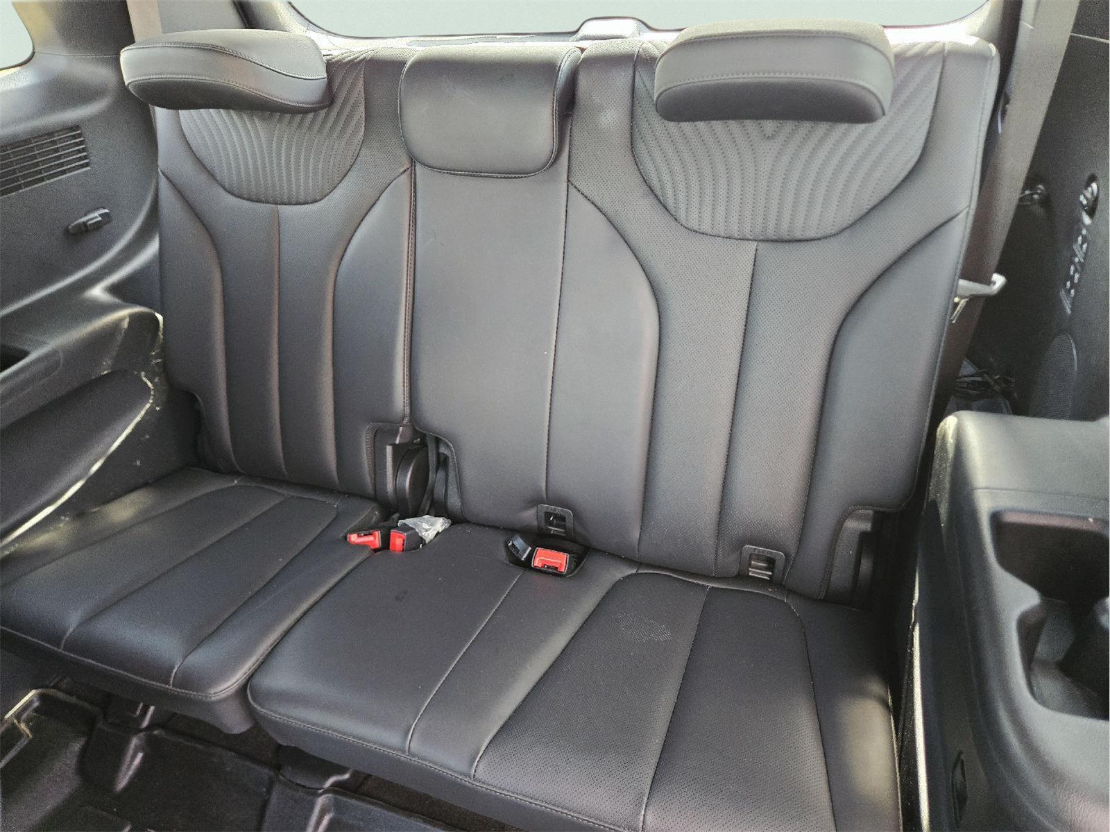2025 Hyundai Palisade photo 20 of 37